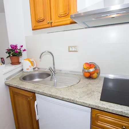 Aurora Apartment
