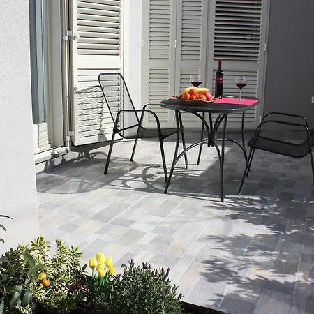 Aurora Apartamento *