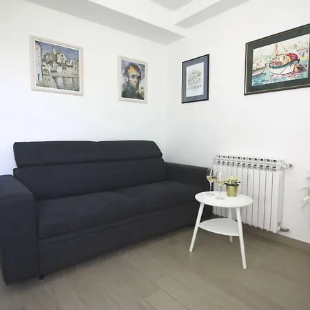 Apartment Aurora